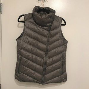 Patagonia puffer vest